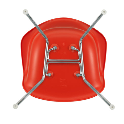 Cadeira de Braços em Plástico Eames DAX / Base Cromada